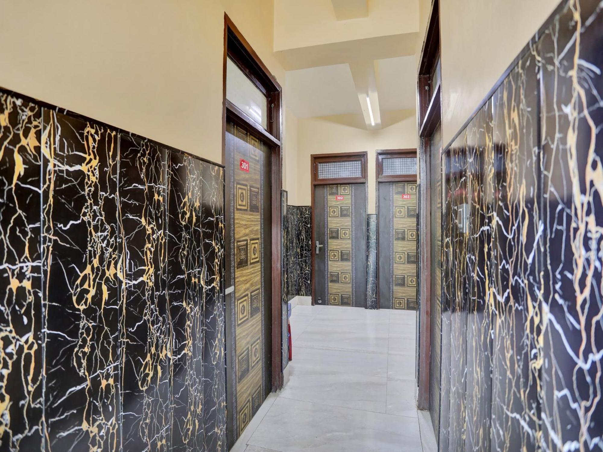 Chaya Hotel And Banquet Hall Kanpur Exterior foto